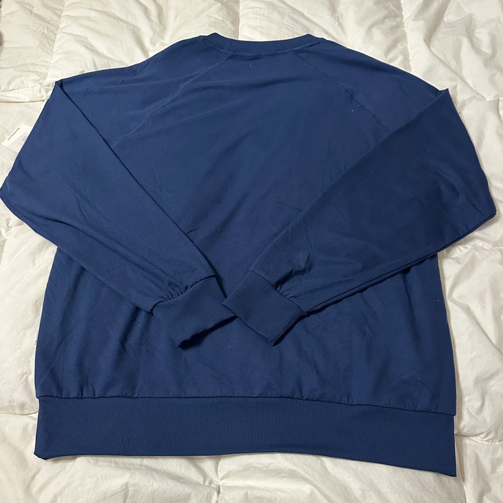 Feat Unisex Navy Roam Crewneck - NWT - Size L - Picture 5 of 11